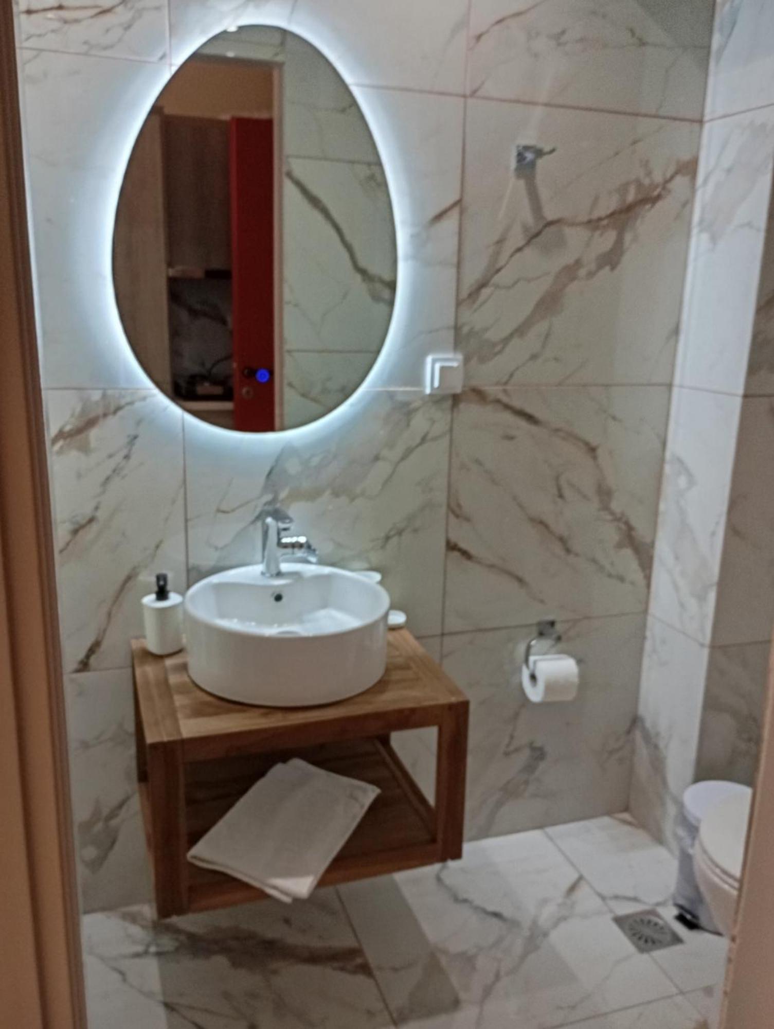 Posidon Studios Loutra Edipsou  Luaran gambar